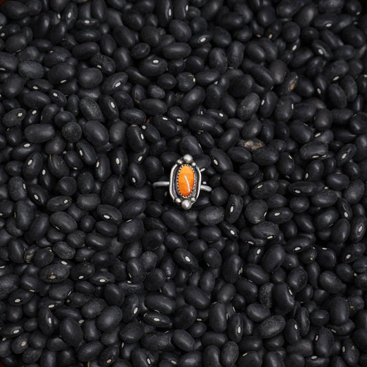 Orange Spiney Oyster Ring | Size 7.5